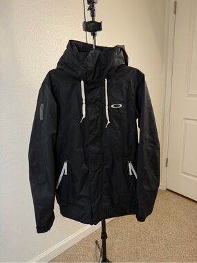 Oakley | Jackets & Coats | Oakley Rs Shell Invincible Commute Coat